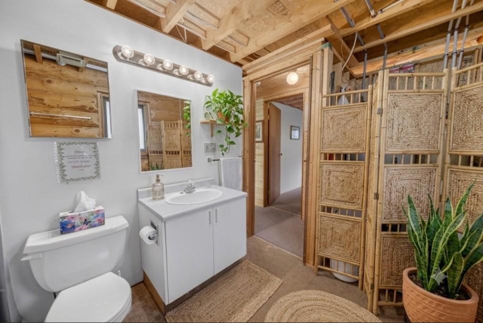 









6279


Tie Lake Shore

Road,
Jaffray,




BC
V0B 1T0

