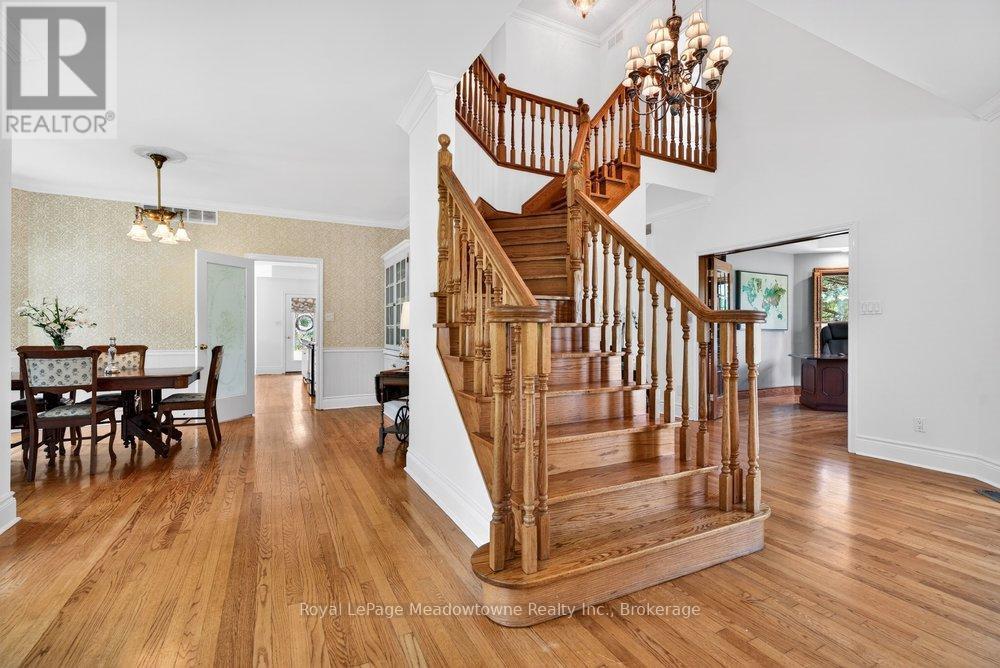 












8550 APPLEBY LINE

,
Milton,




Ontario
L0P1B0

