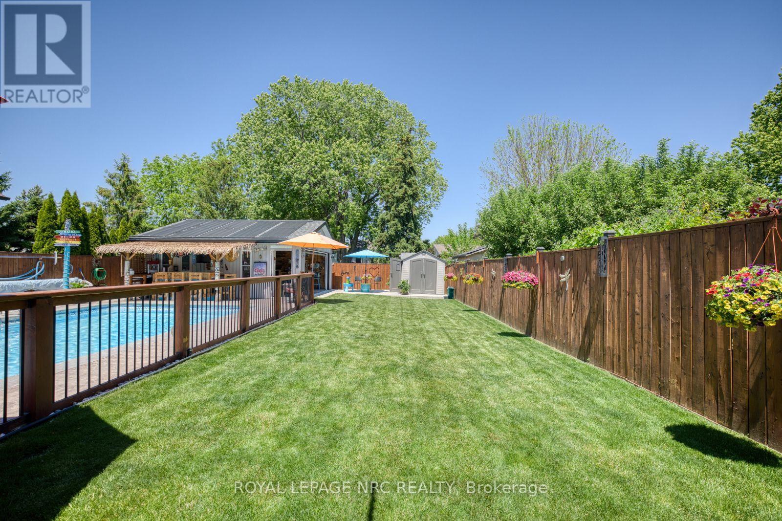 












7 STEPHEN STREET

,
St. Catharines (Lakeport),




Ontario
L2N6S4

