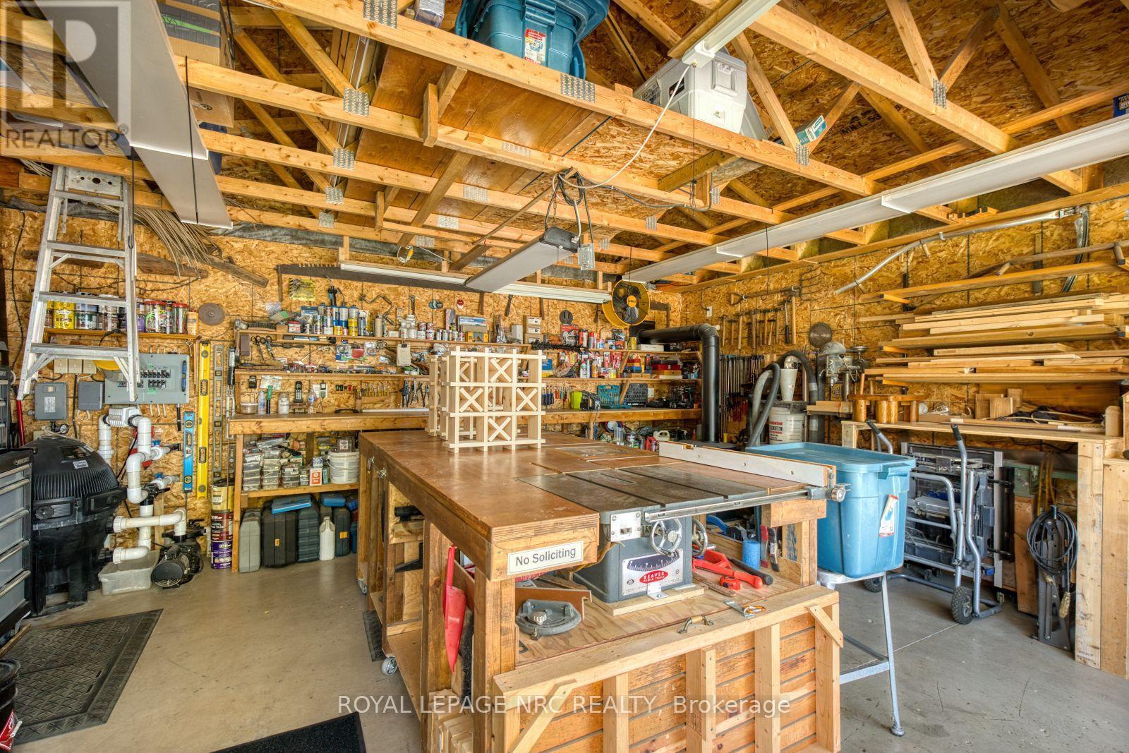 












7 STEPHEN STREET

,
St. Catharines (Lakeport),




Ontario
L2N6S4


