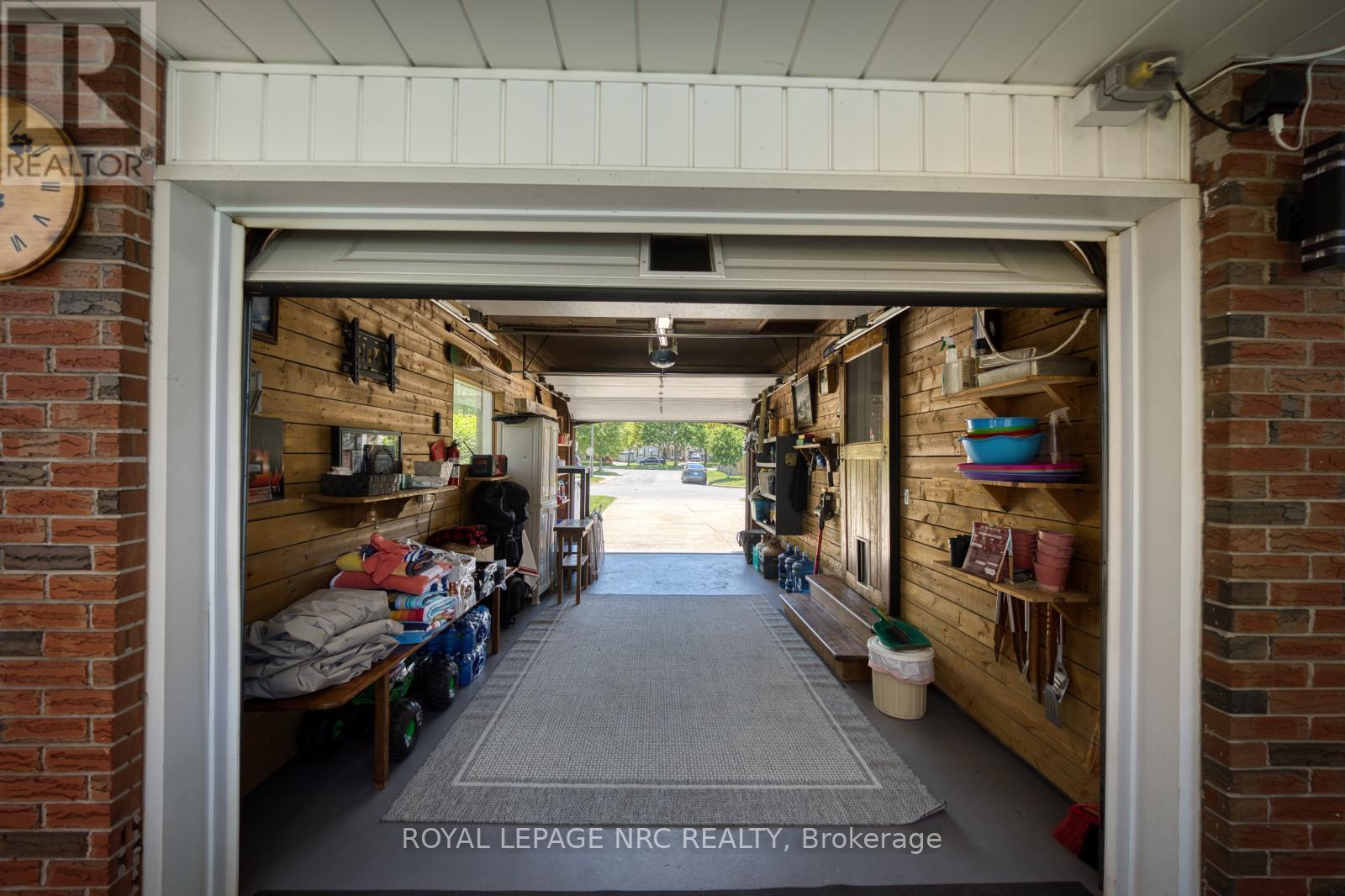 












7 STEPHEN STREET

,
St. Catharines (Lakeport),




Ontario
L2N6S4

