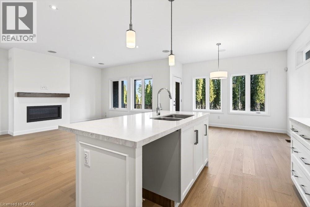 












100 WATERSHORE Drive Unit# Lot 2

,
Stoney Creek,




Ontario
L8E0C1

