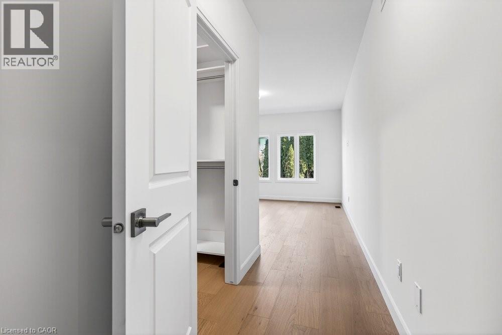 












100 WATERSHORE Drive Unit# Lot 2

,
Stoney Creek,




Ontario
L8E0C1

