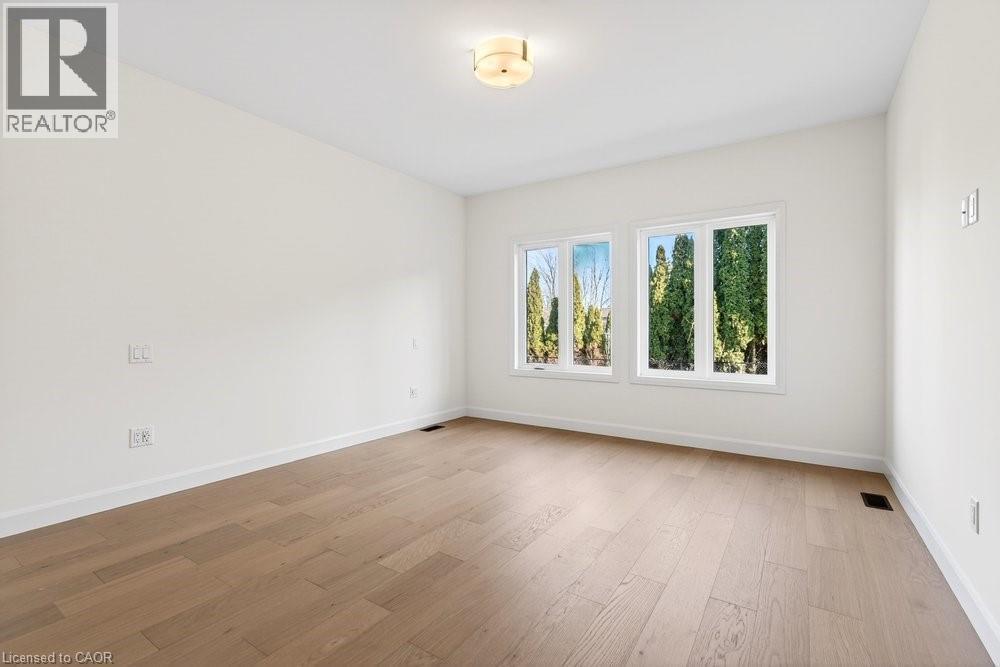 












100 WATERSHORE Drive Unit# Lot 2

,
Stoney Creek,




Ontario
L8E0C1

