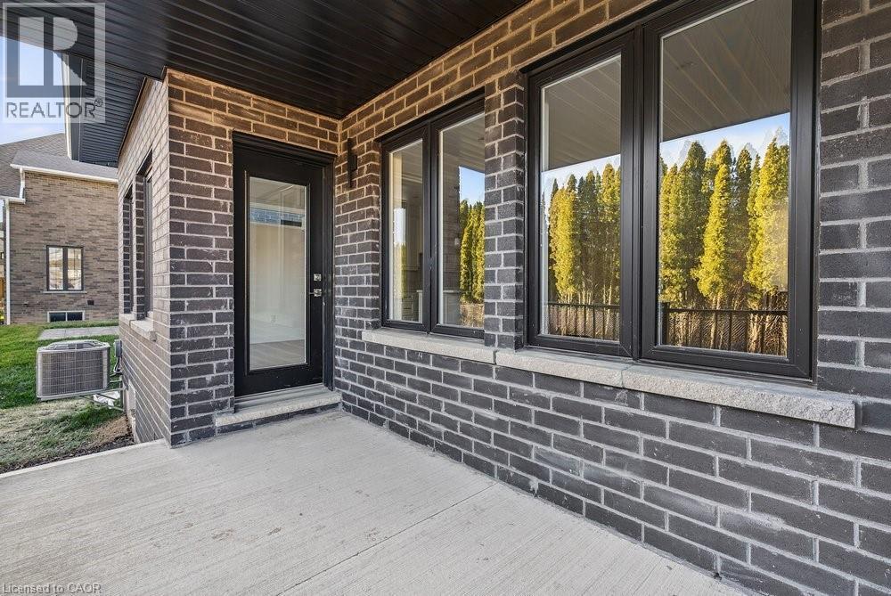 












100 WATERSHORE Drive Unit# Lot 2

,
Stoney Creek,




Ontario
L8E0C1

