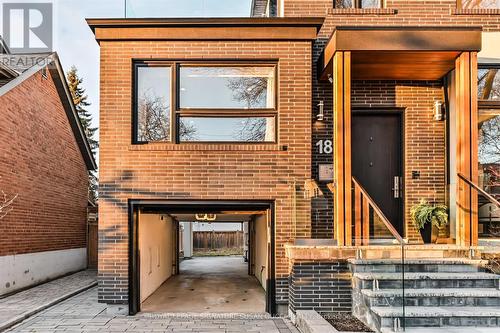 Drive through garage: parking pad @ back