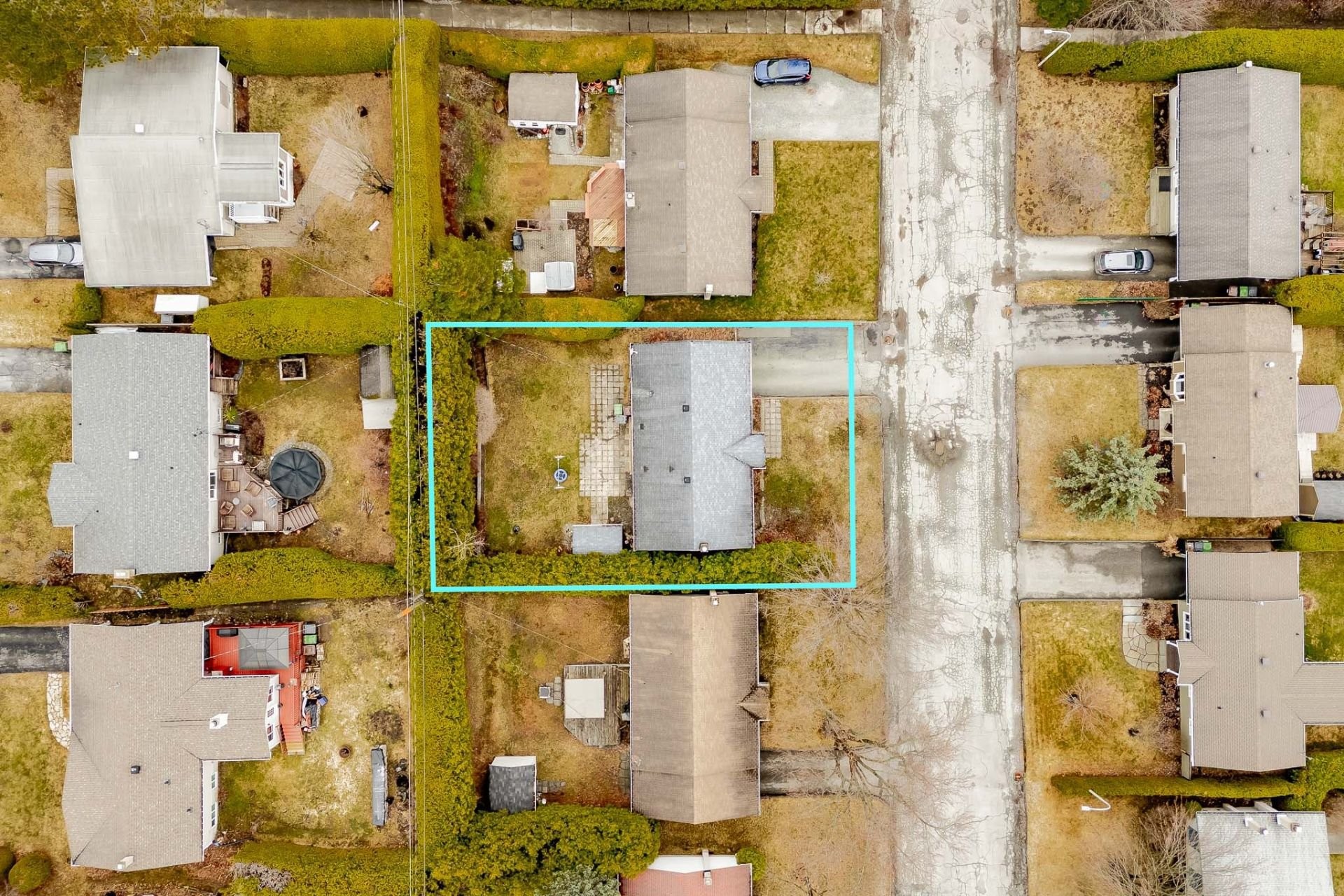









4075


Rue de la Prairie

,
Sherbrooke (Les Nations),




QC
J1L1L3

