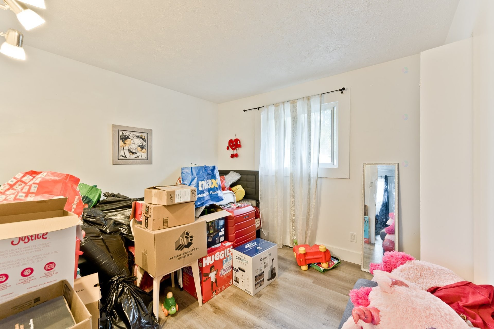 









4075


Rue de la Prairie

,
Sherbrooke (Les Nations),




QC
J1L1L3

