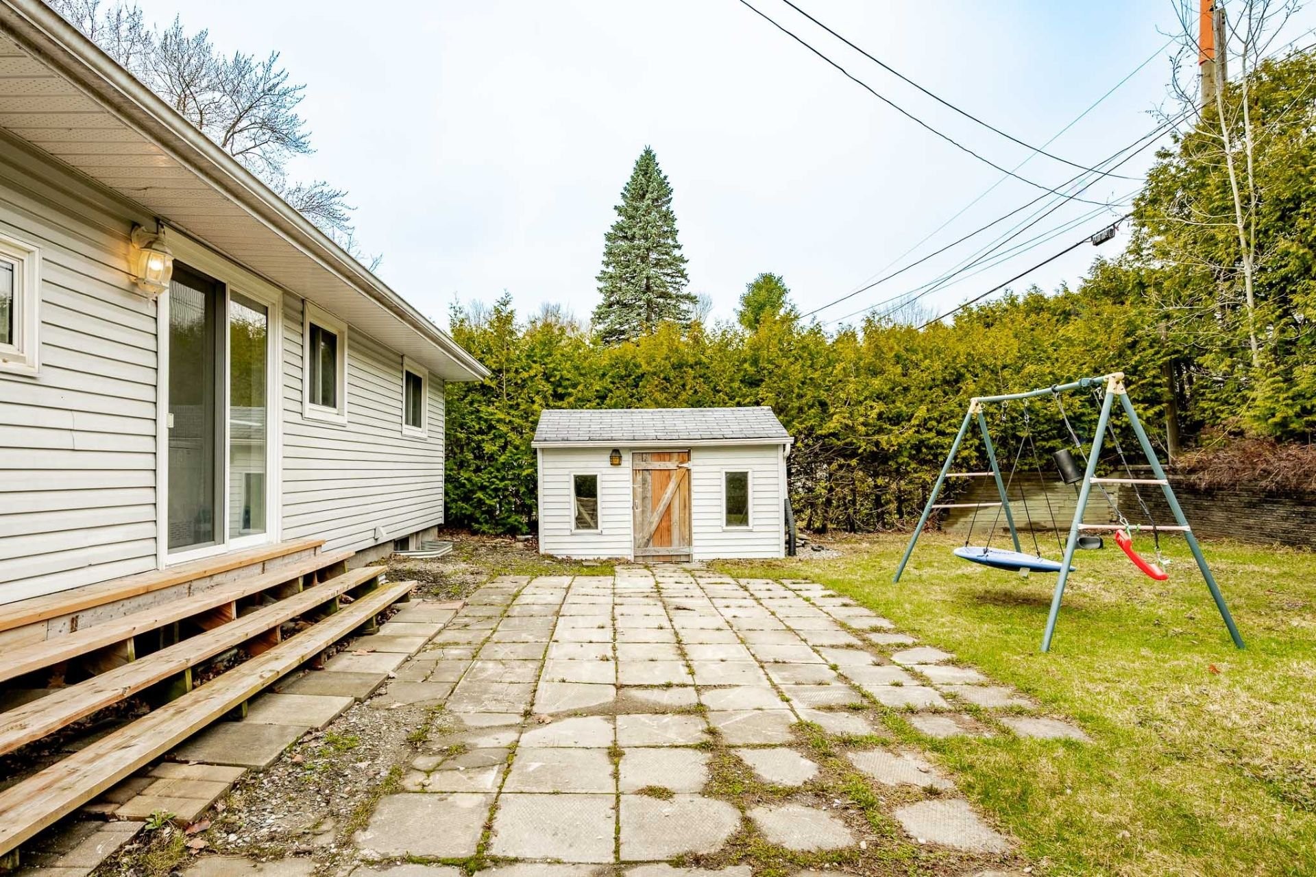 









4075


Rue de la Prairie

,
Sherbrooke (Les Nations),




QC
J1L1L3

