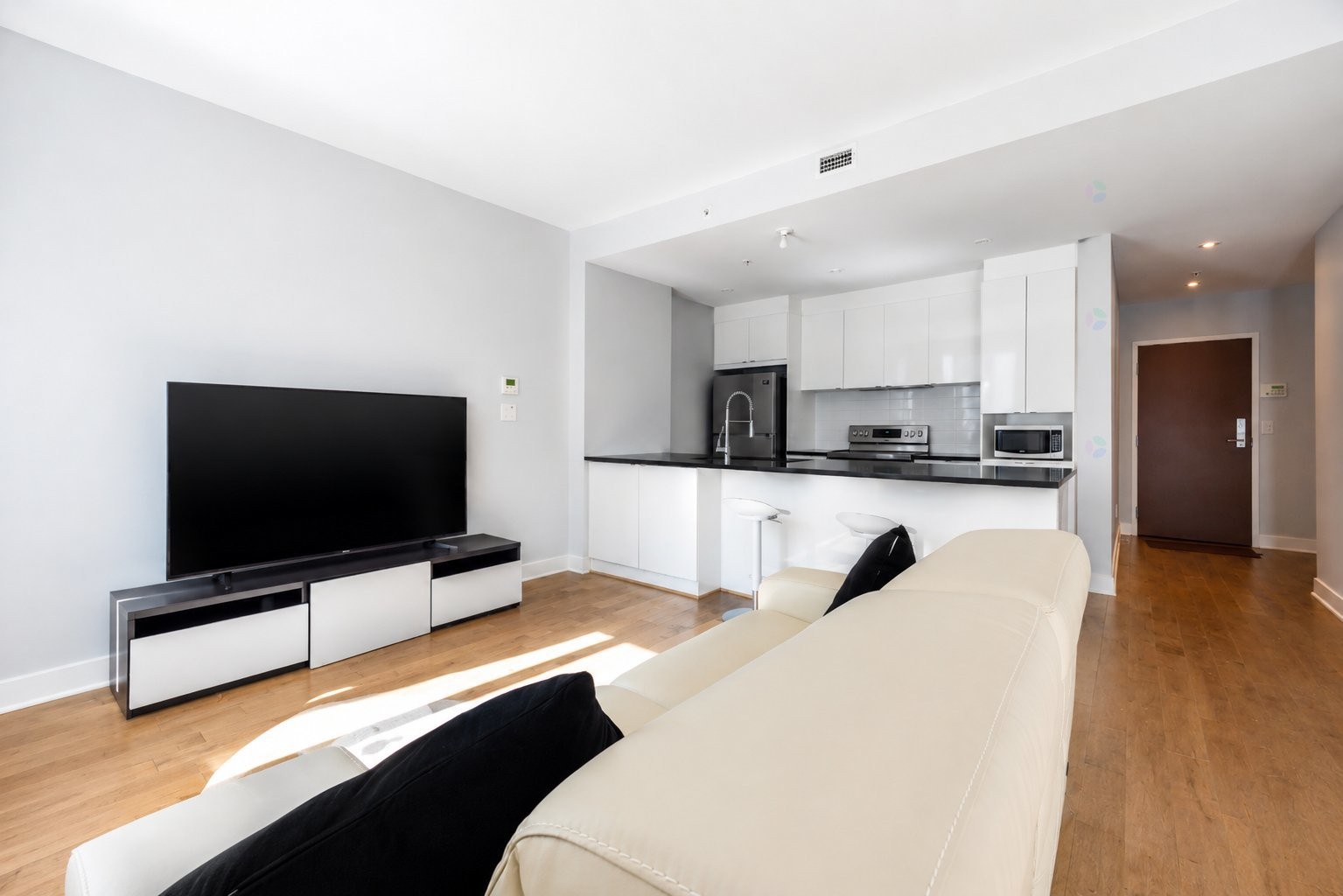 









4959


Rue Jean-Talon O.

, 403,
Montréal (Côte-des-Neiges/Notre-Dame-de-Grâce),




QC
H4P0B8

