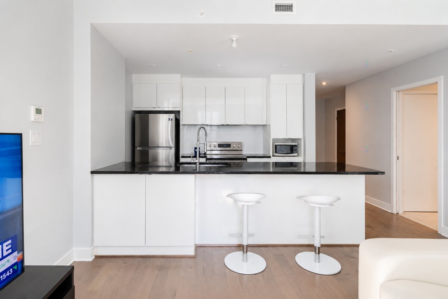









4959


Rue Jean-Talon O.

, 403,
Montréal (Côte-des-Neiges/Notre-Dame-de-Grâce),




QC
H4P0B8

