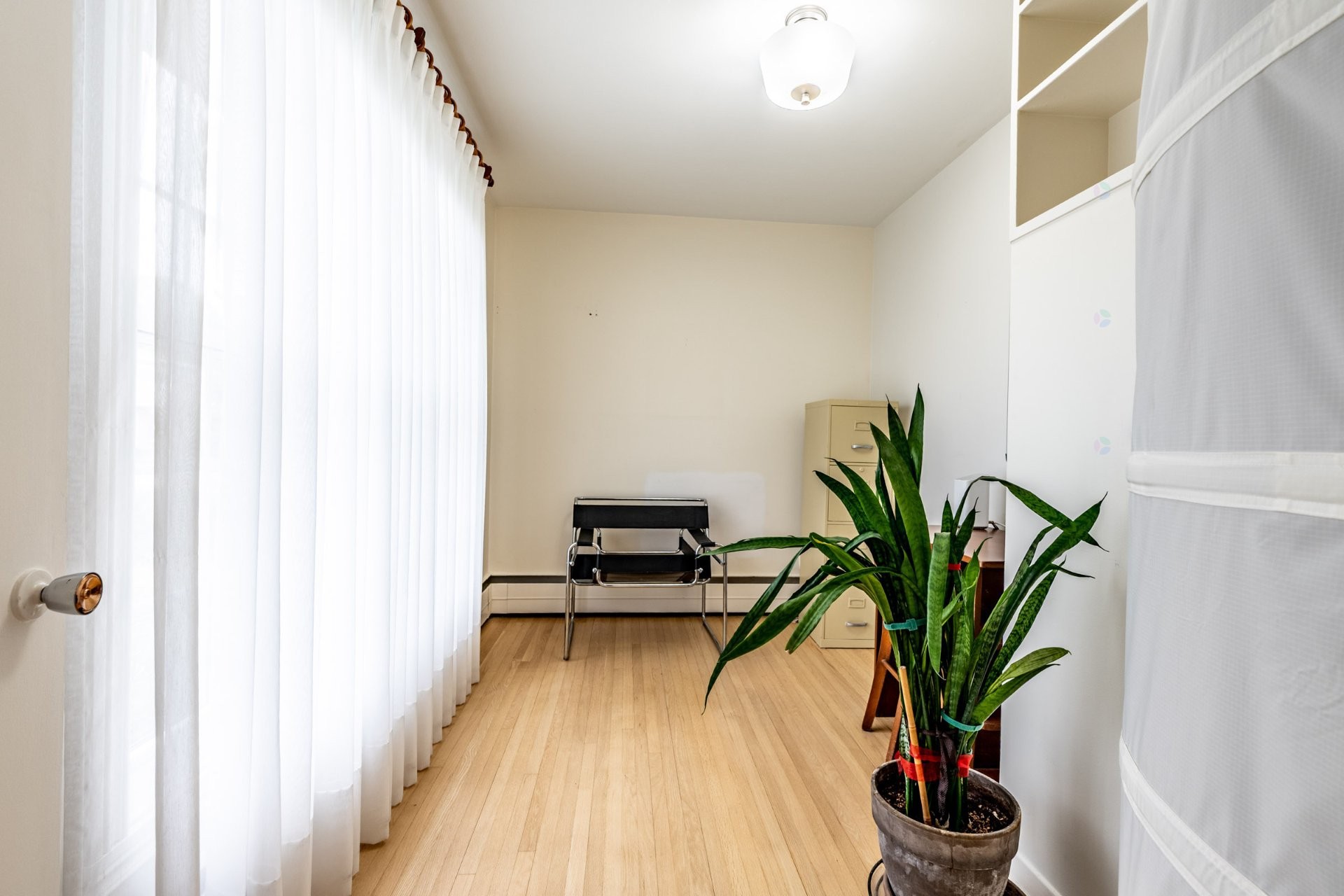 









471


Rue Gélinas

,
Trois-Rivières,




QC
G8T7E4

