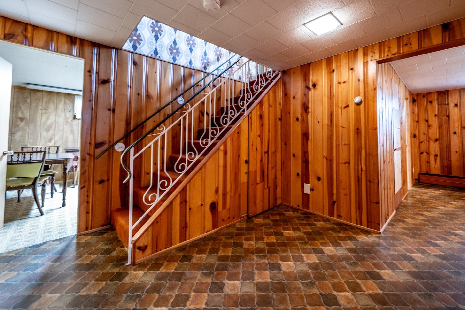









471


Rue Gélinas

,
Trois-Rivières,




QC
G8T7E4

