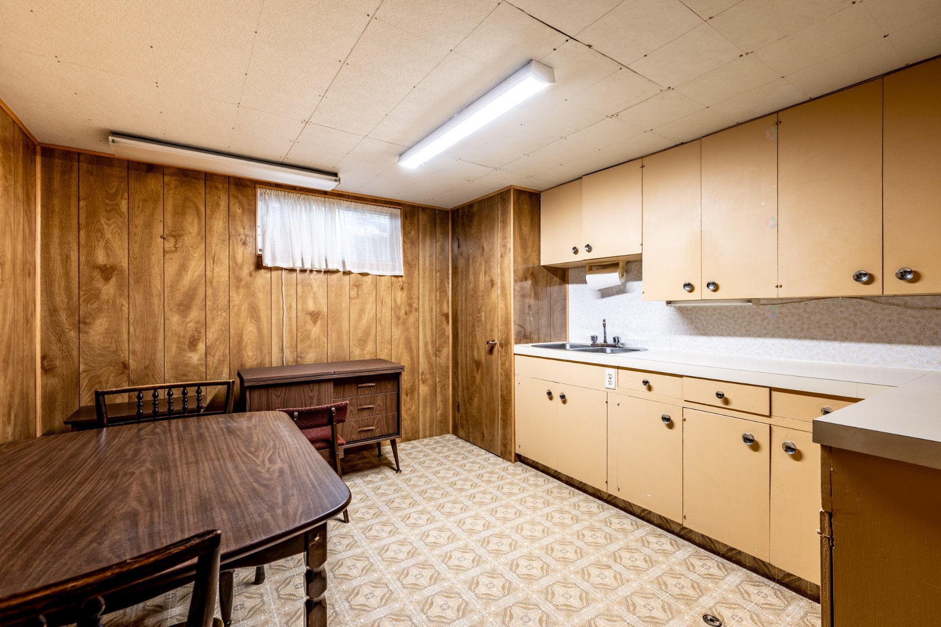 









471


Rue Gélinas

,
Trois-Rivières,




QC
G8T7E4

