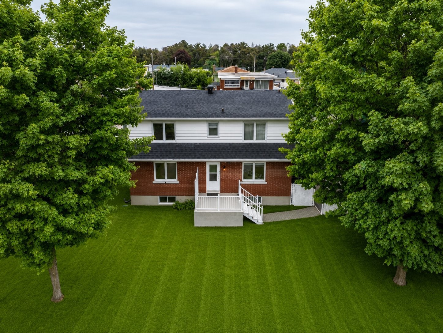 









471


Rue Gélinas

,
Trois-Rivières,




QC
G8T7E4

