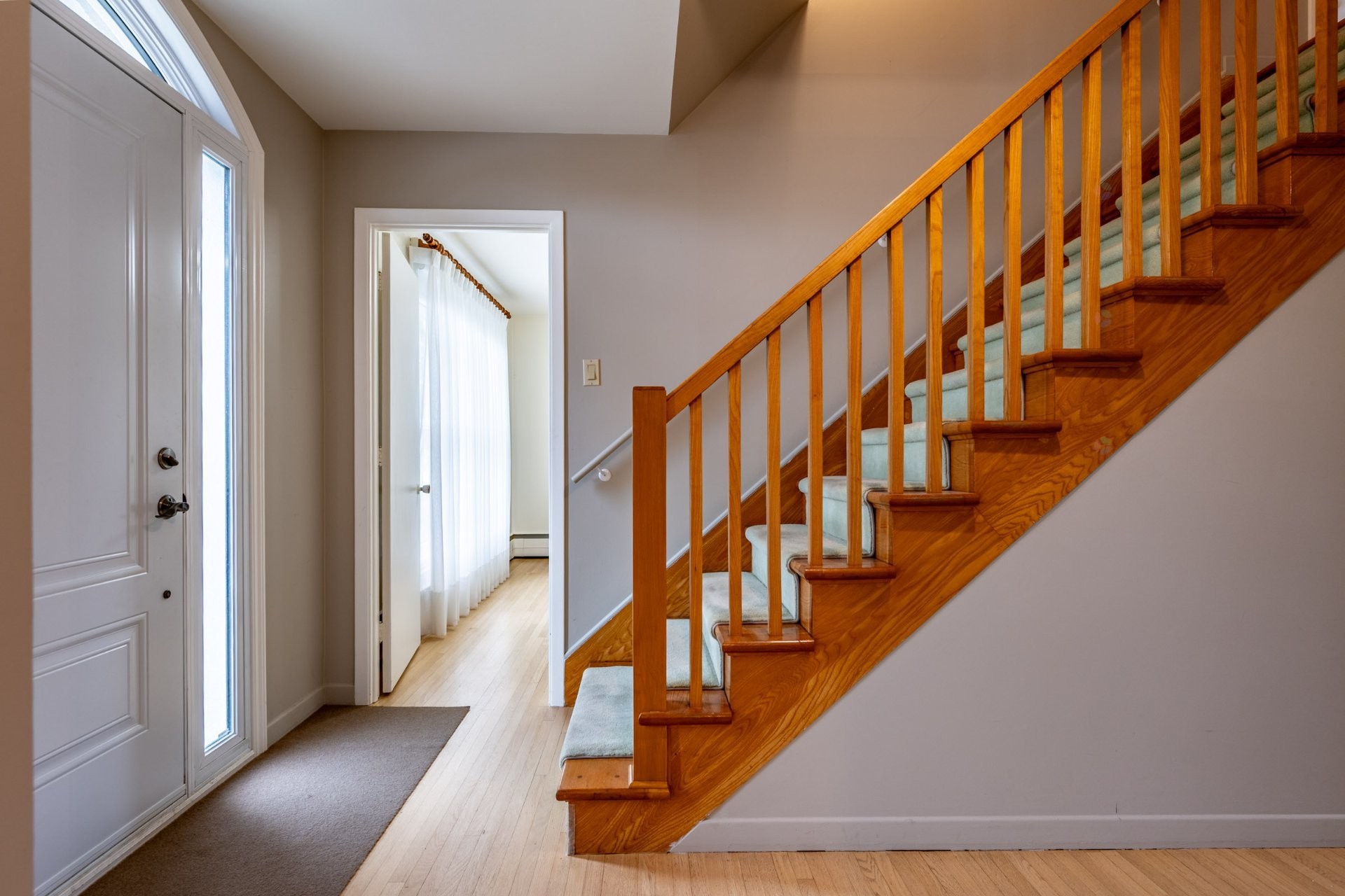 









471


Rue Gélinas

,
Trois-Rivières,




QC
G8T7E4


