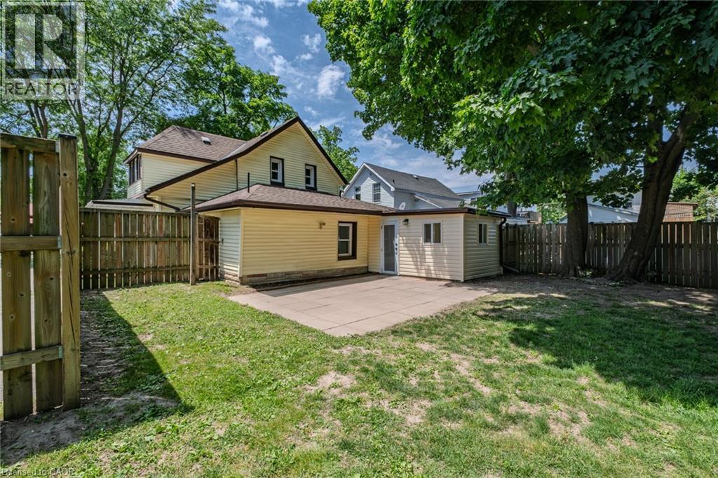 












241 TALBOT Street S

,
Simcoe,




Ontario
N3Y3A1

