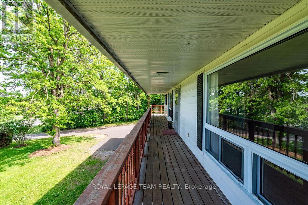 












3697 BURNSTOWN ROAD

,
Horton,




Ontario
K7V3Z4

