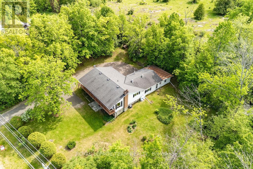 












3697 BURNSTOWN ROAD

,
Horton,




Ontario
K7V3Z4

