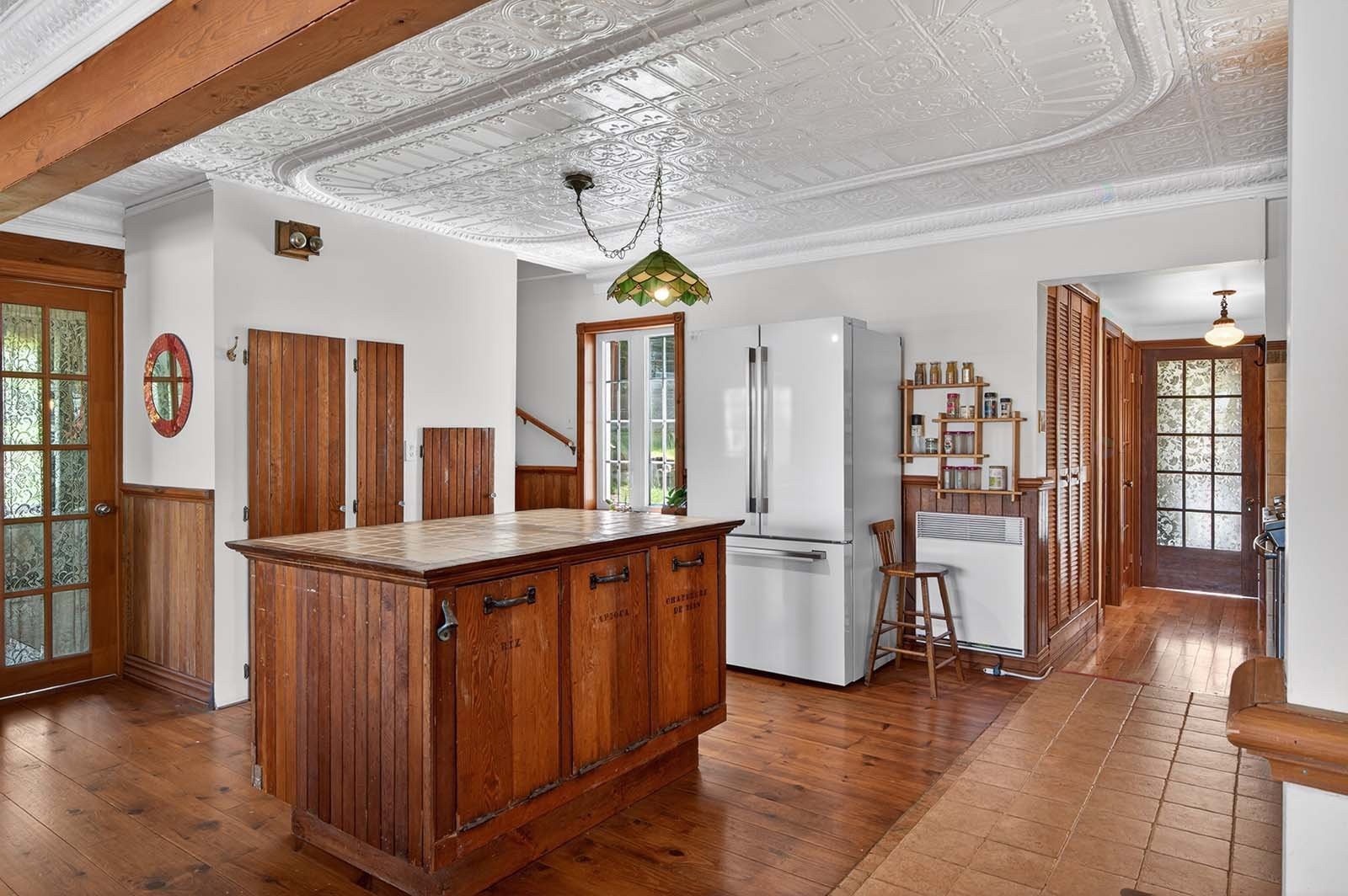 









147


Rue Labelle S.

,
Rivière-Rouge,




QC
J0T1T0

