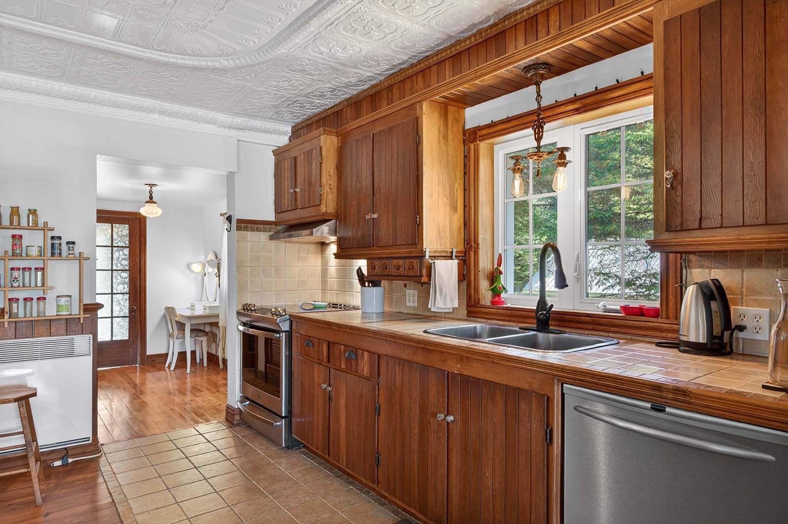 









147


Rue Labelle S.

,
Rivière-Rouge,




QC
J0T1T0

