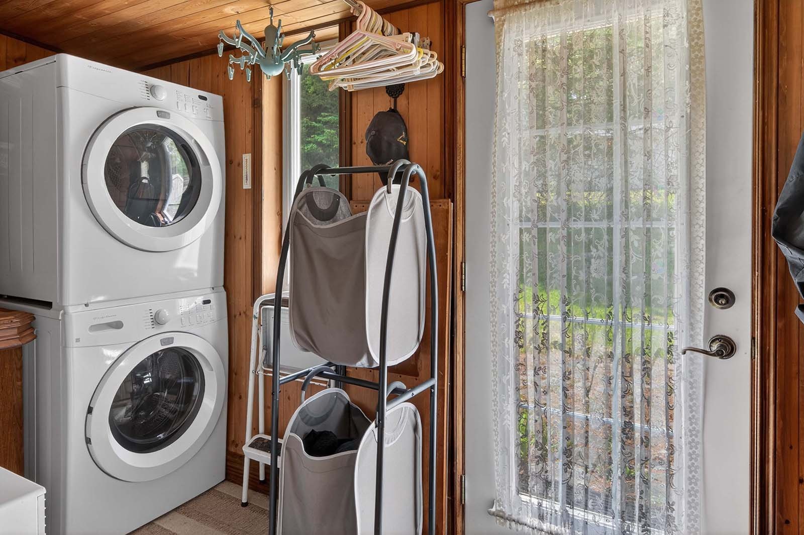 









147


Rue Labelle S.

,
Rivière-Rouge,




QC
J0T1T0

