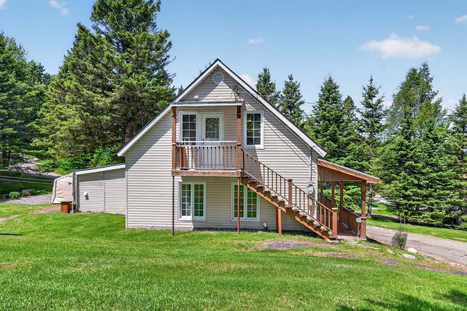 









147


Rue Labelle S.

,
Rivière-Rouge,




QC
J0T1T0

