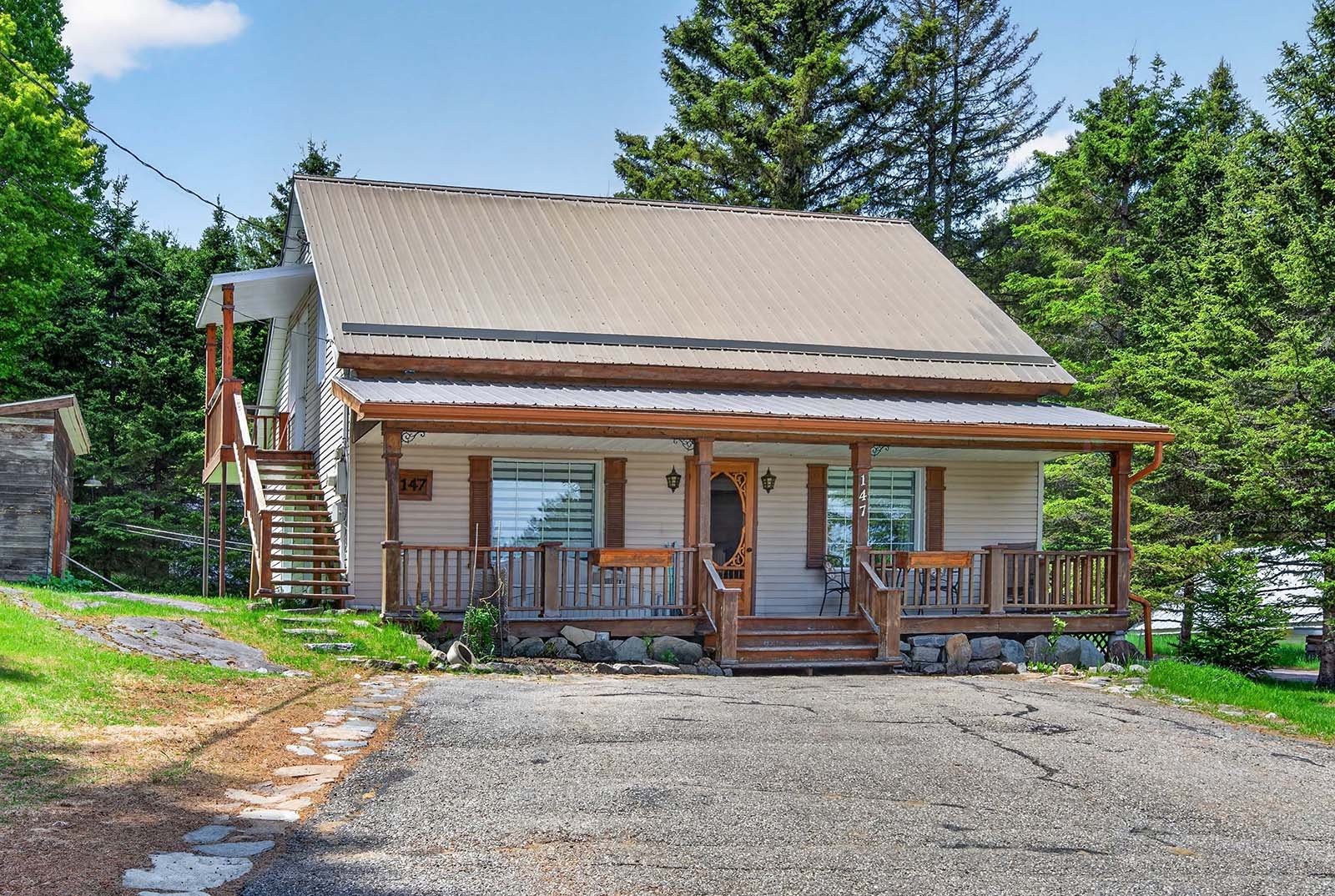 









147


Rue Labelle S.

,
Rivière-Rouge,




QC
J0T1T0

