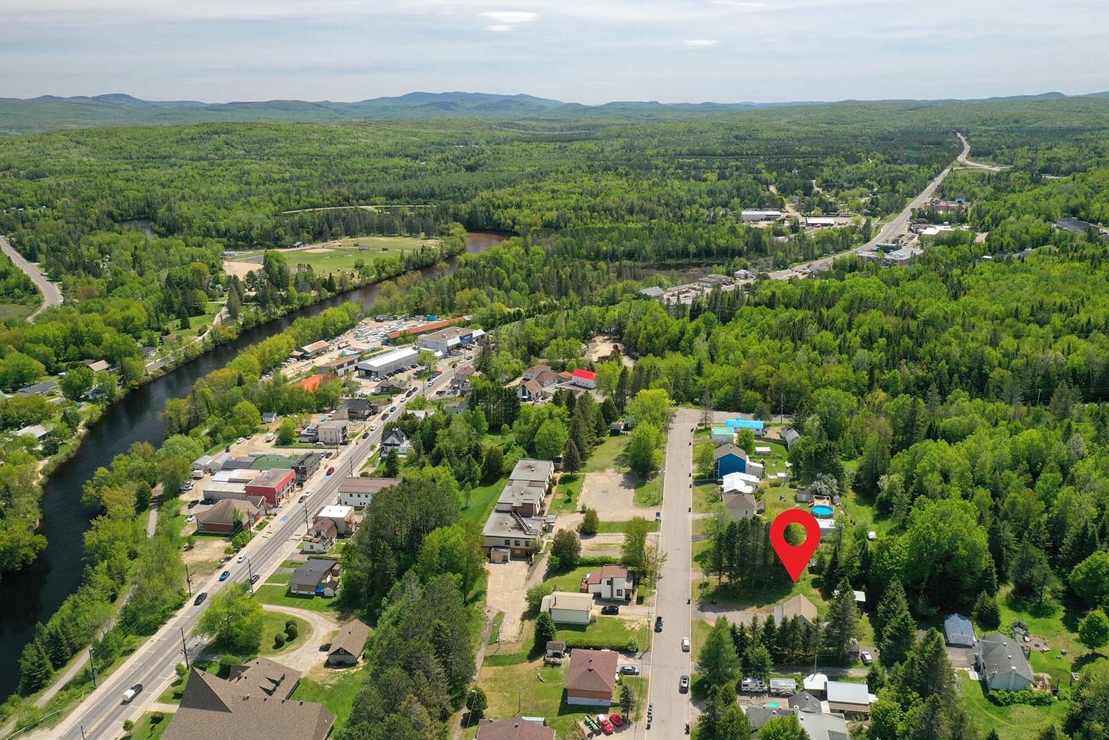 









147


Rue Labelle S.

,
Rivière-Rouge,




QC
J0T1T0

