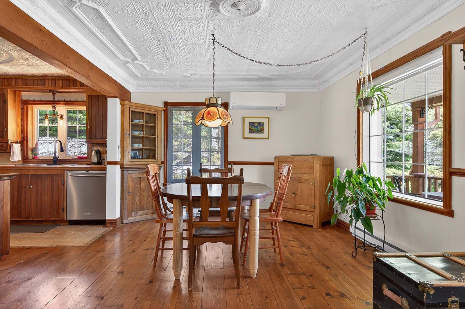 









147


Rue Labelle S.

,
Rivière-Rouge,




QC
J0T1T0

