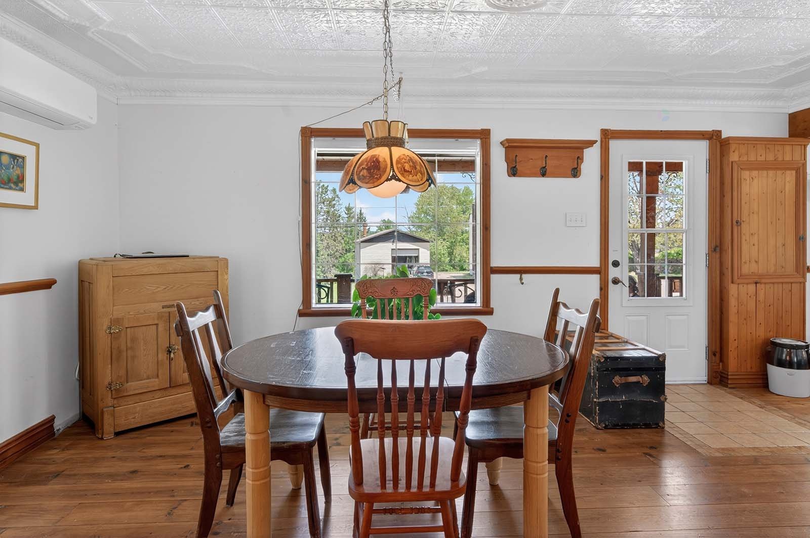 









147


Rue Labelle S.

,
Rivière-Rouge,




QC
J0T1T0

