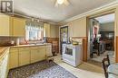 Eat-in Kitchen