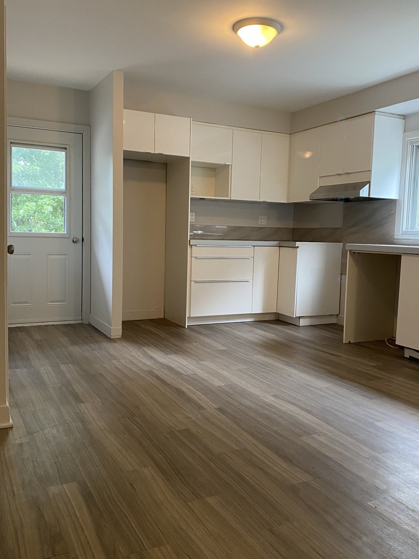 









16


Rue Beauchemin

, 4,
Varennes,




QC
J3X1R1

