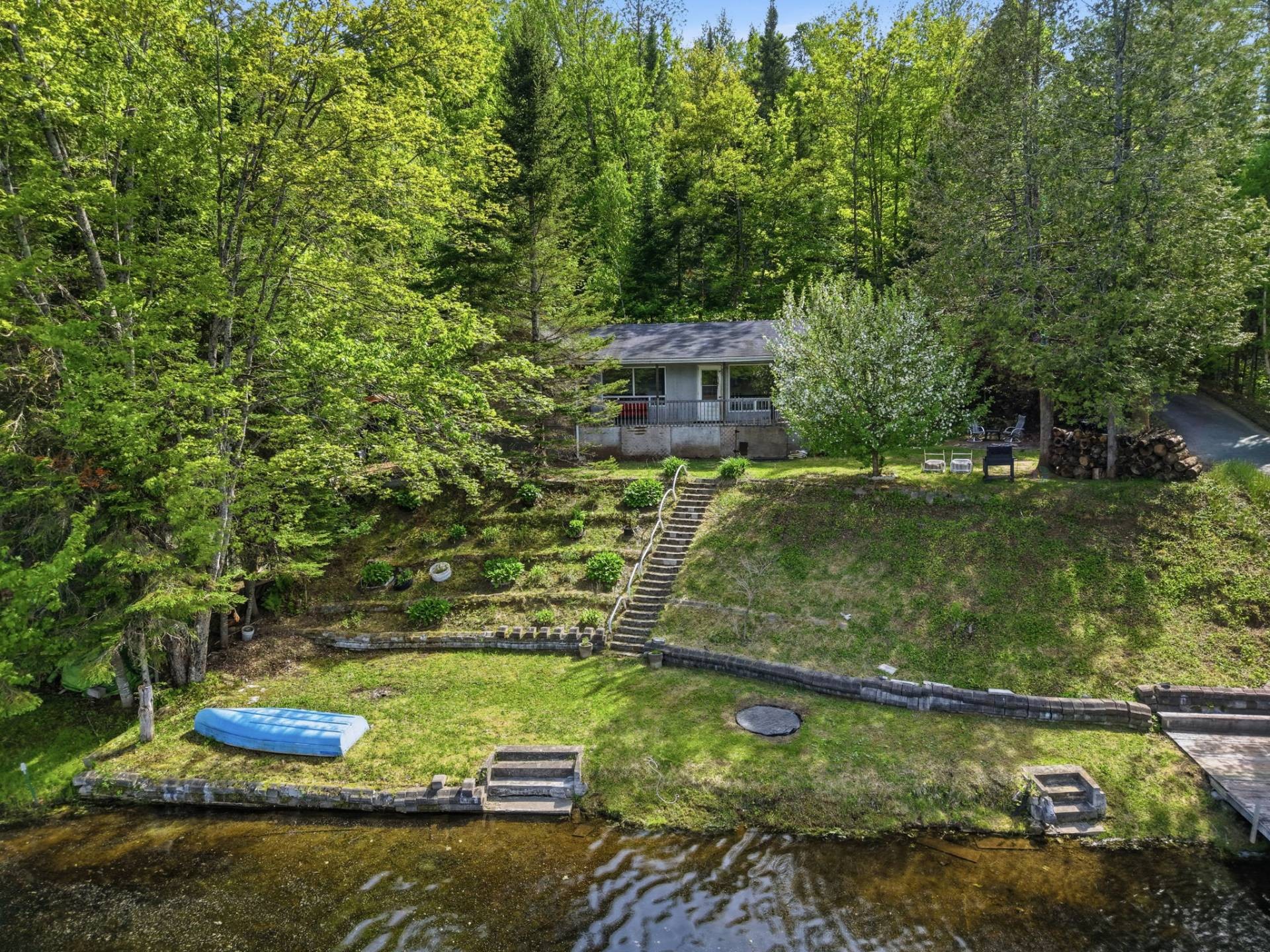 









135


Ch. Laporte

,
Val-des-Bois,




QC
J0X3C0

