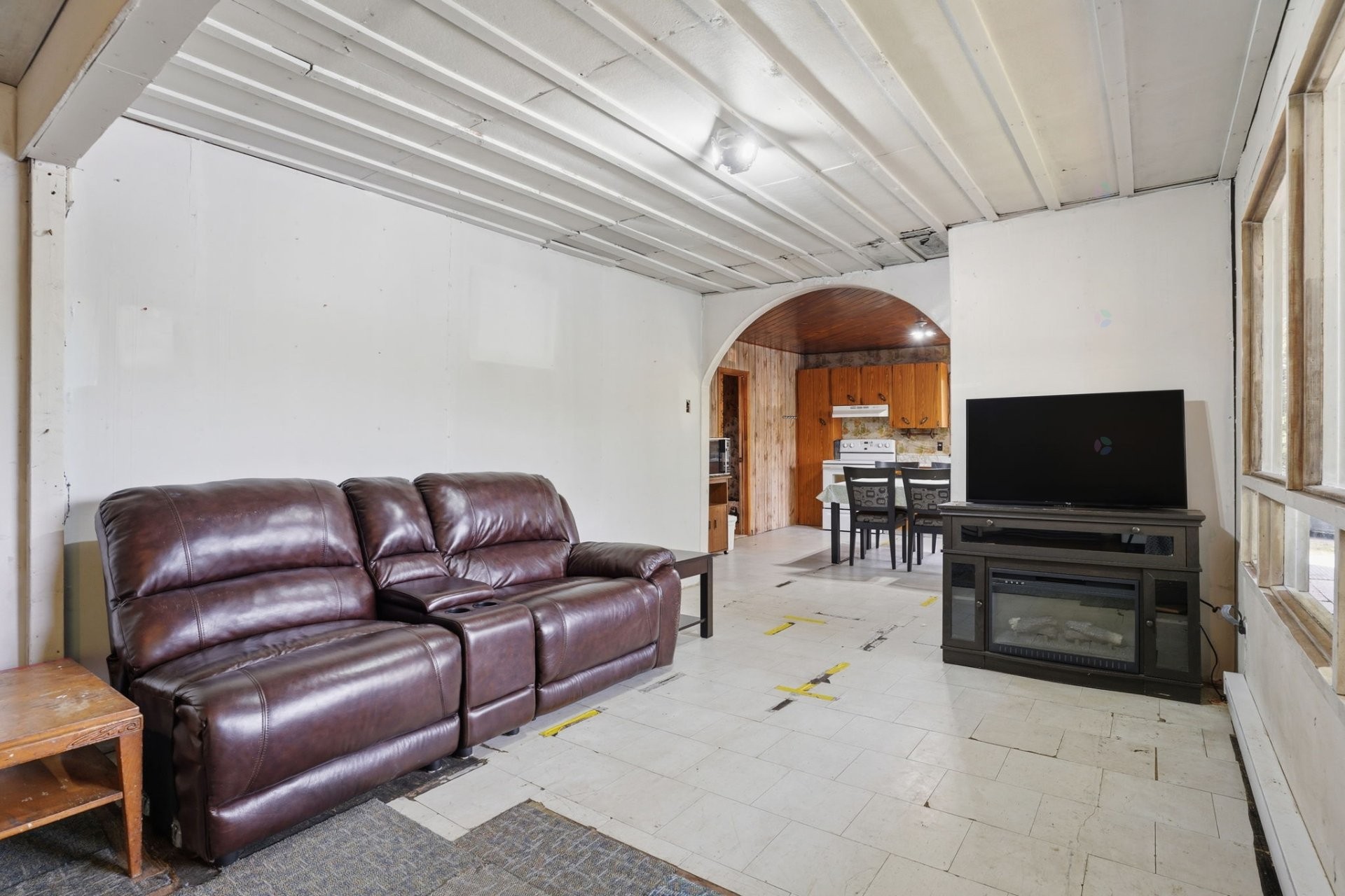 









135


Ch. Laporte

,
Val-des-Bois,




QC
J0X3C0

