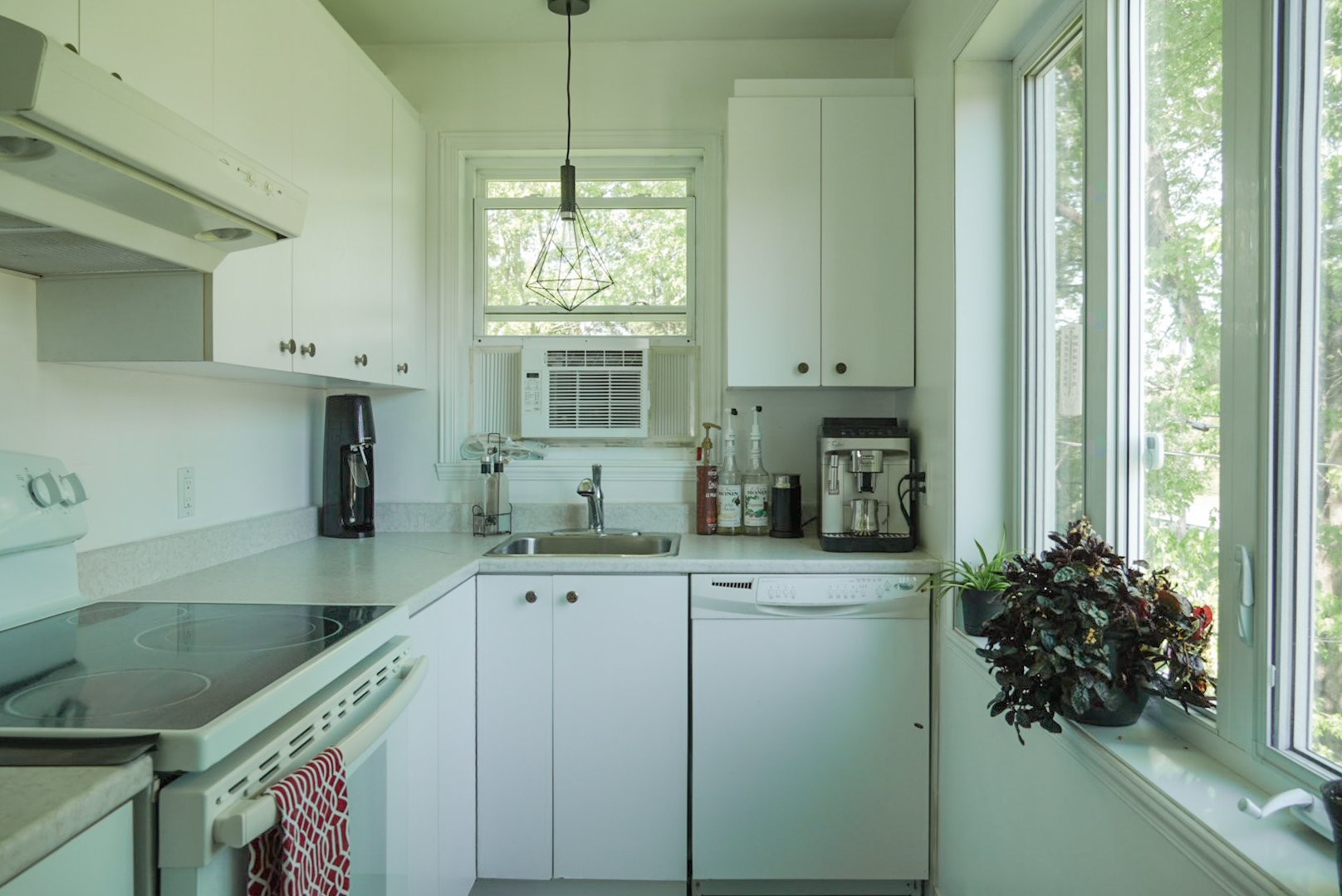 









1615


Rue Louis-de-France

,
Trois-Rivières,




QC
G8W2C3

