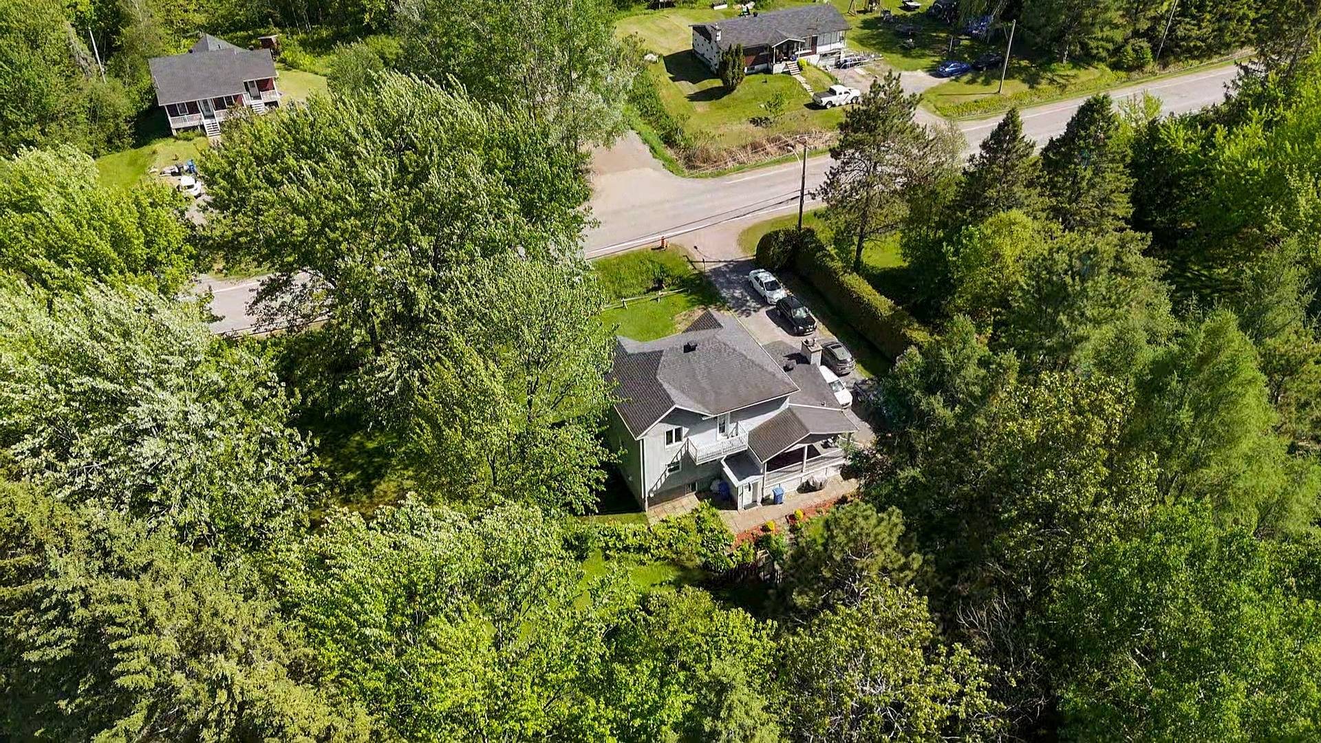 









1615


Rue Louis-de-France

,
Trois-Rivières,




QC
G8W2C3

