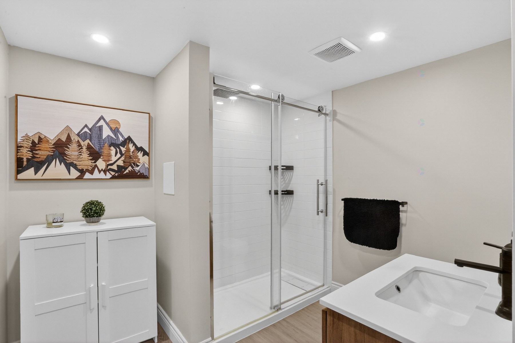 









520


Ch. de la Petite-Mékinac N.

,
Saint-Tite,




QC
G0X3H0

