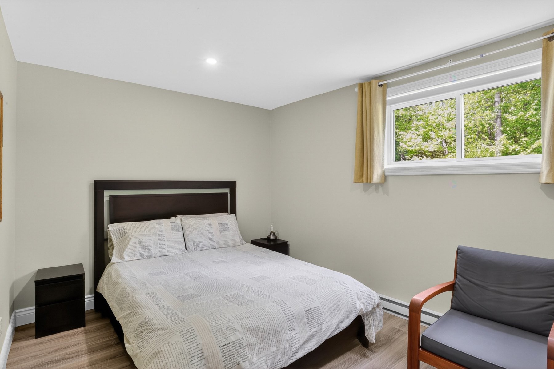 









520


Ch. de la Petite-Mékinac N.

,
Saint-Tite,




QC
G0X3H0

