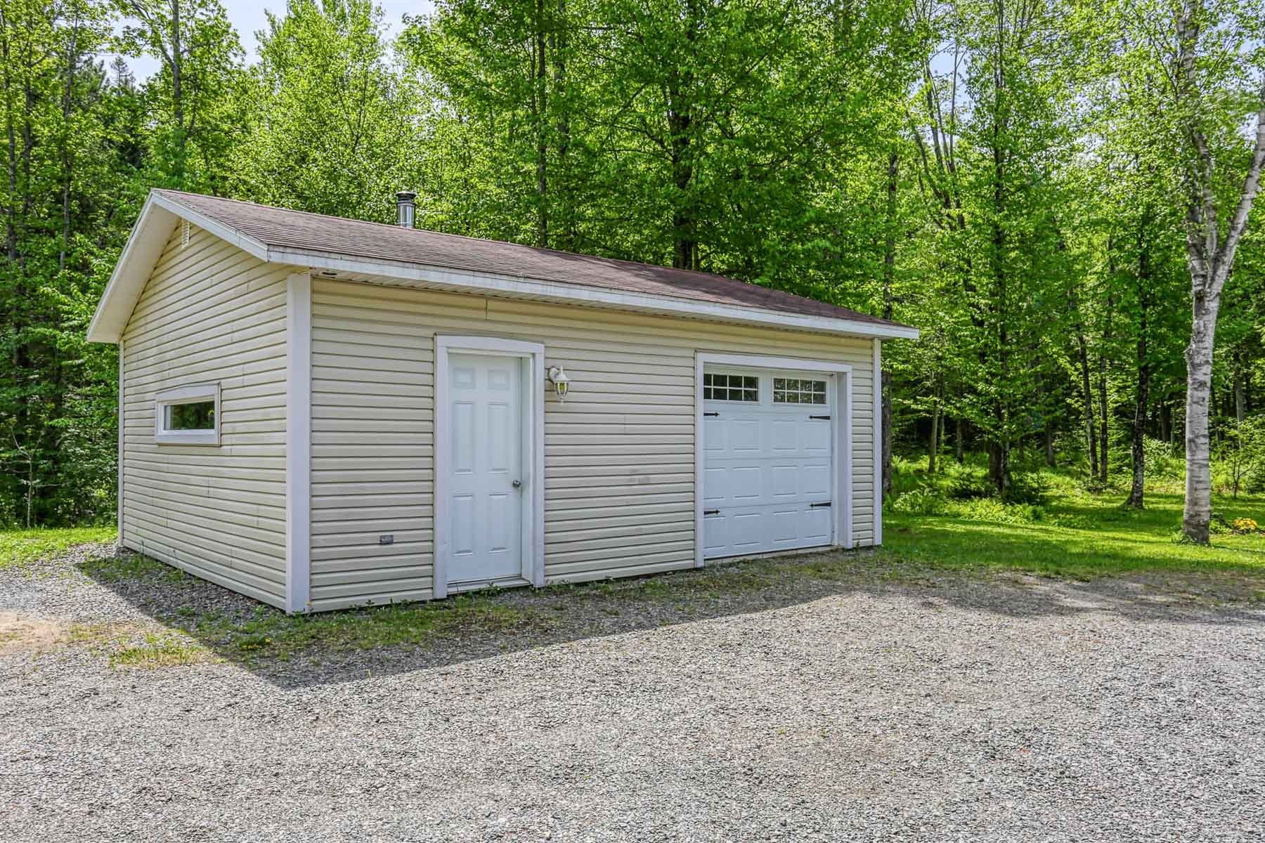 









520


Ch. de la Petite-Mékinac N.

,
Saint-Tite,




QC
G0X3H0

