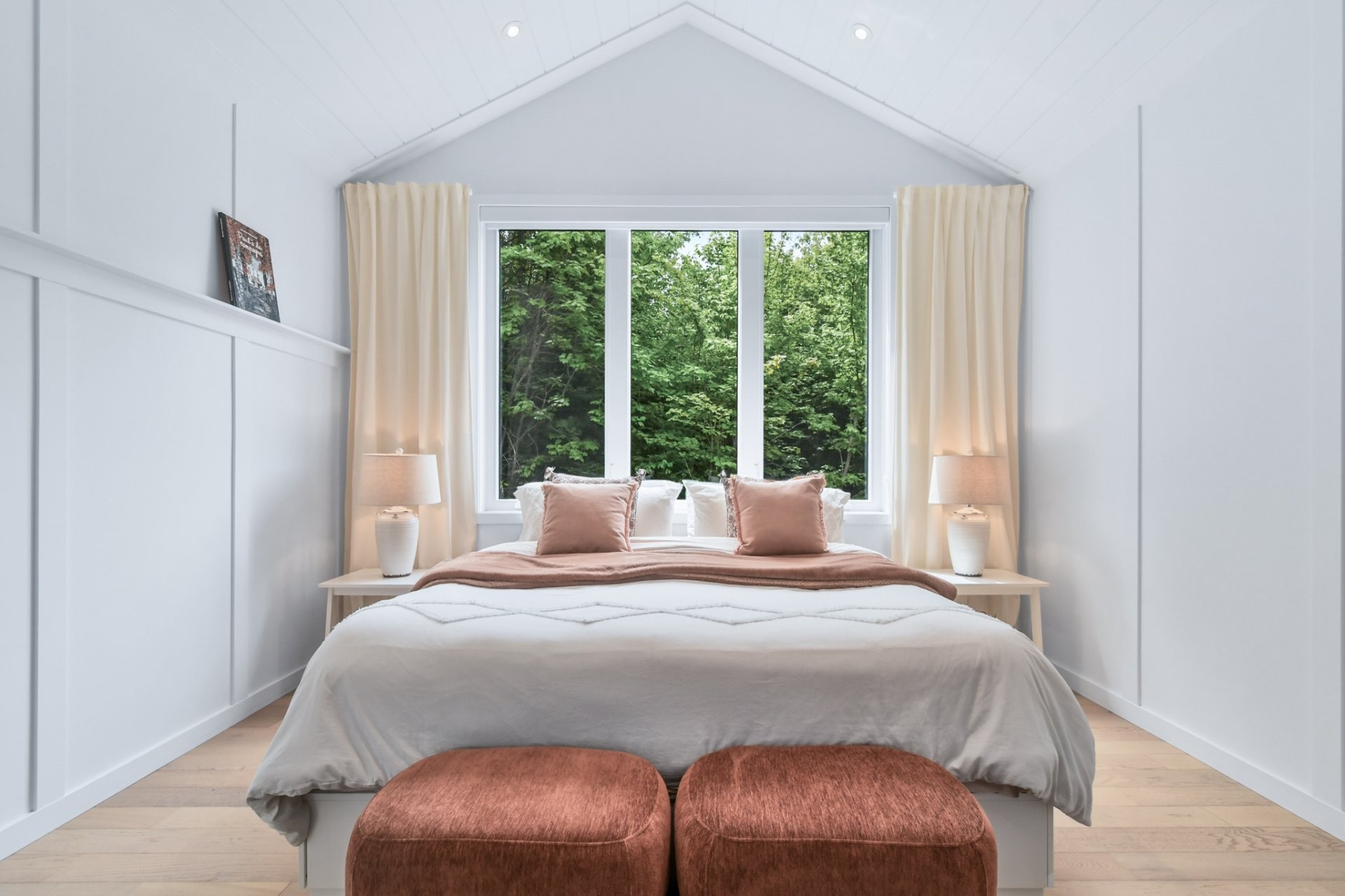 









7015


Ch. Marcil

,
Saint-Sauveur,




QC
J0R1R1

