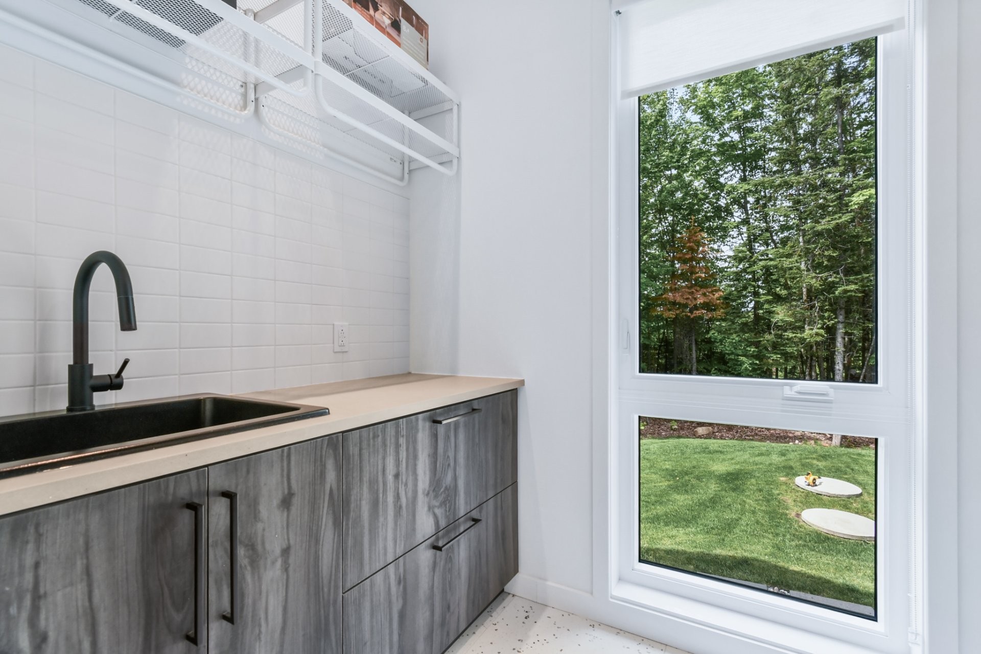 









7015


Ch. Marcil

,
Saint-Sauveur,




QC
J0R1R1

