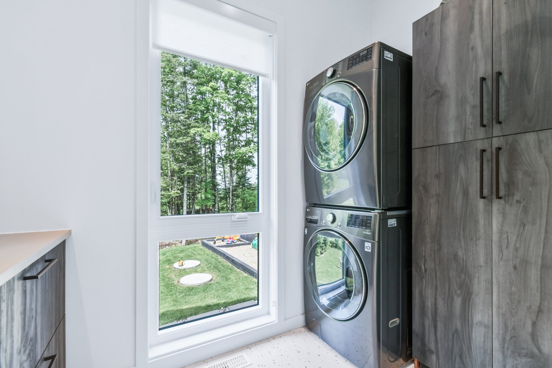 









7015


Ch. Marcil

,
Saint-Sauveur,




QC
J0R1R1

