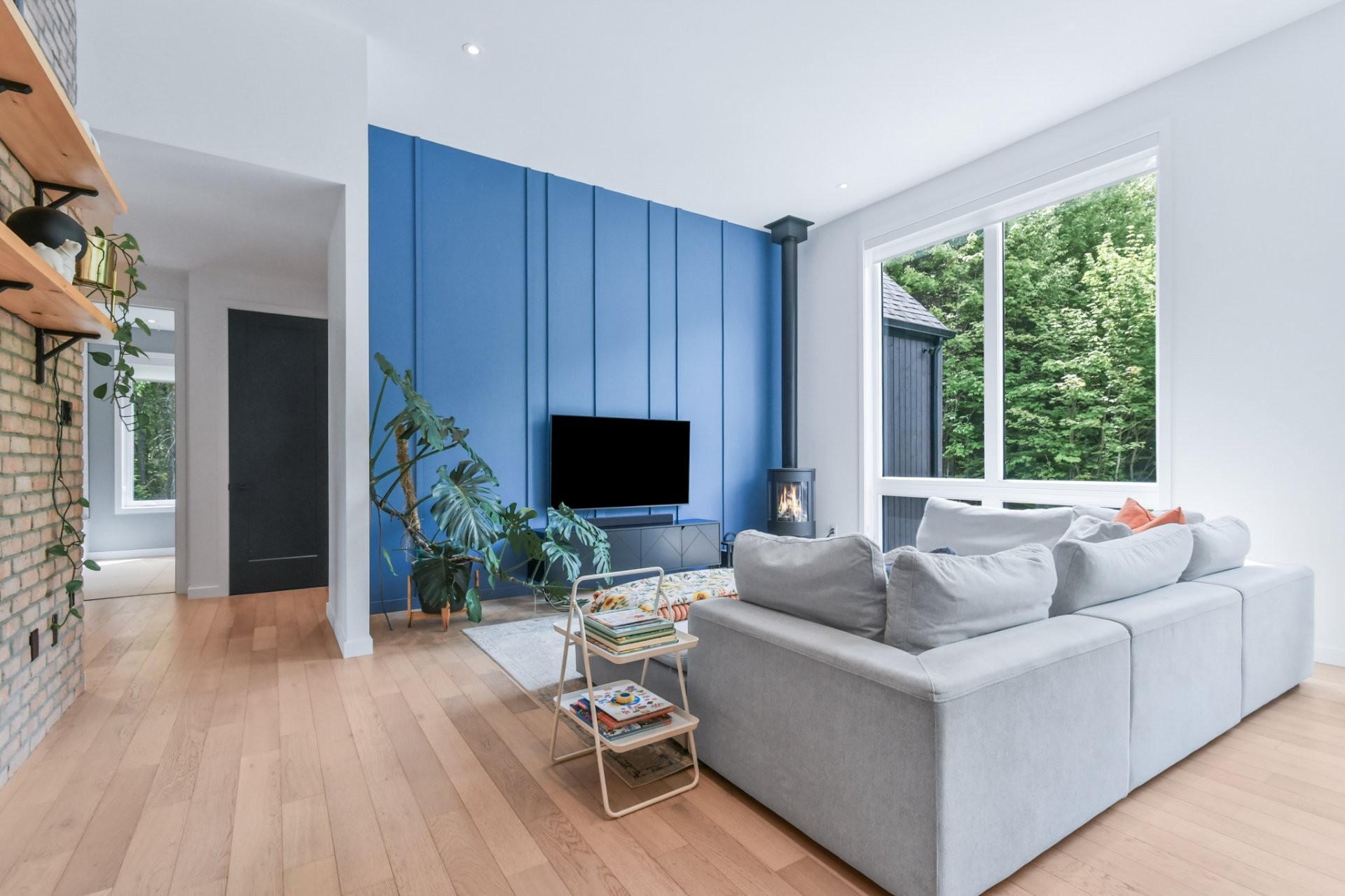 









7015


Ch. Marcil

,
Saint-Sauveur,




QC
J0R1R1


