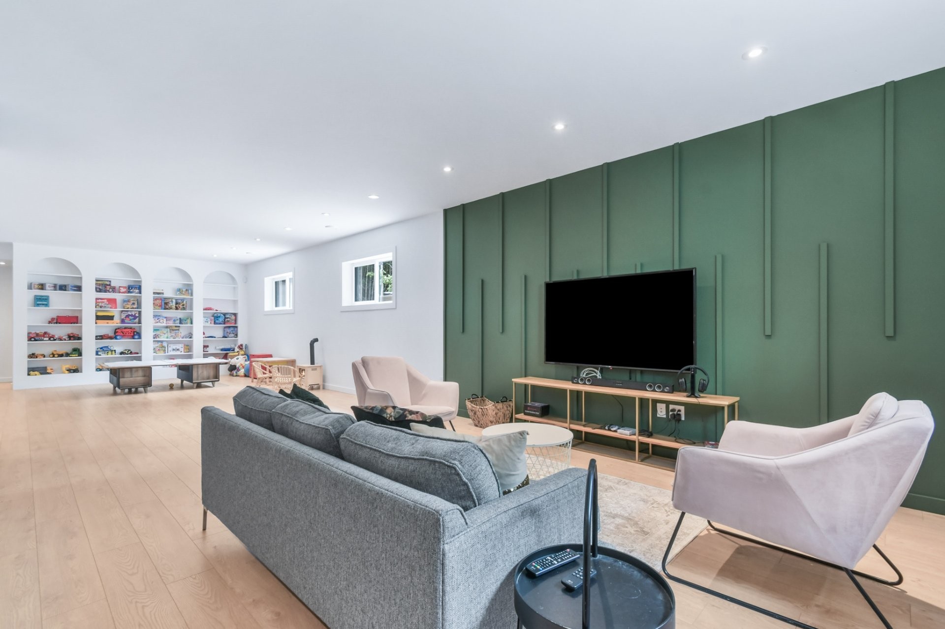 









7015


Ch. Marcil

,
Saint-Sauveur,




QC
J0R1R1

