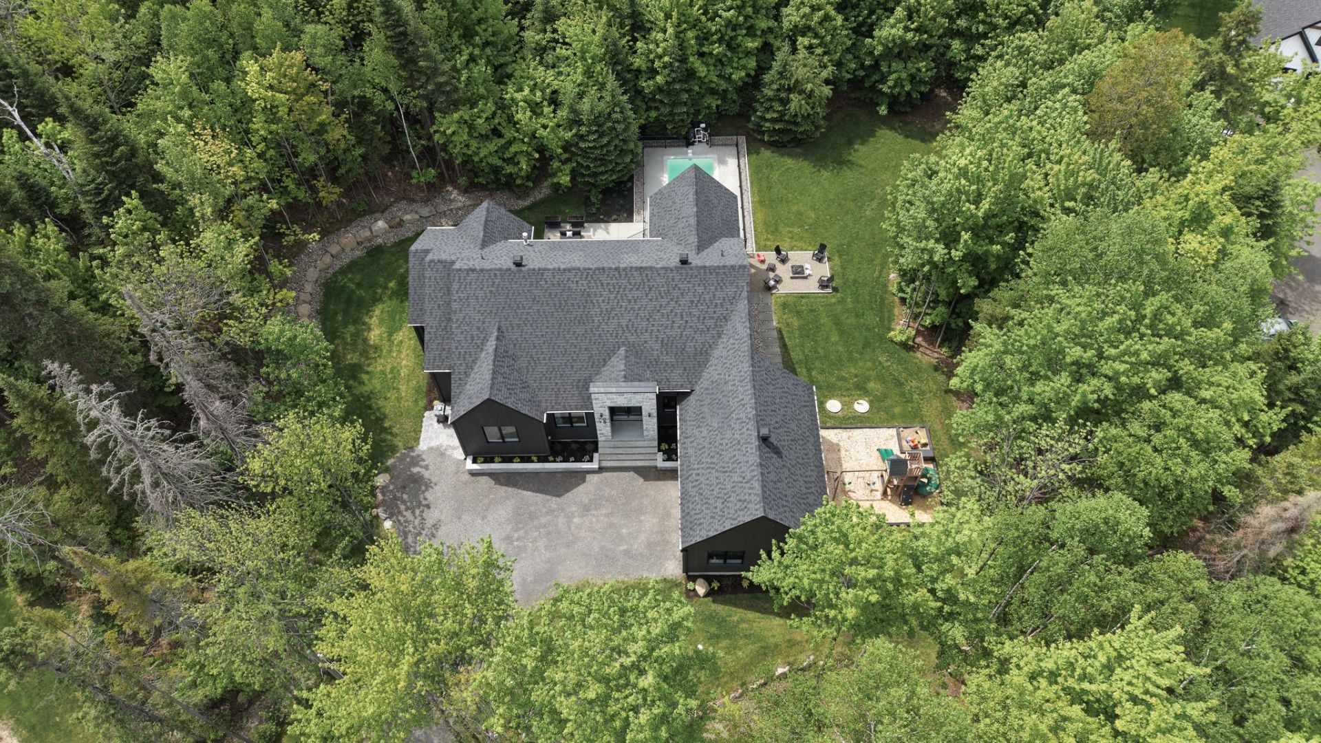 









7015


Ch. Marcil

,
Saint-Sauveur,




QC
J0R1R1

