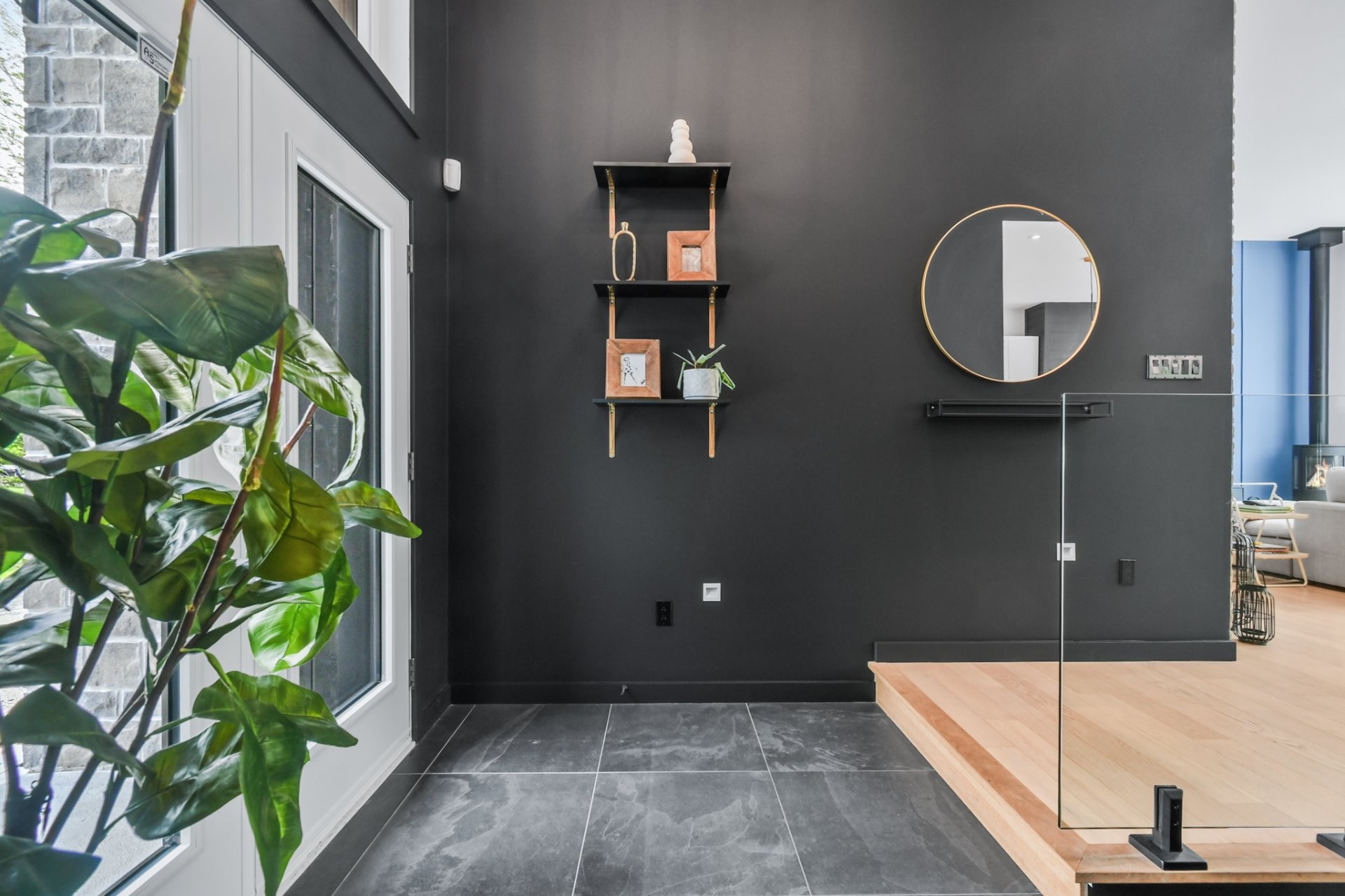 









7015


Ch. Marcil

,
Saint-Sauveur,




QC
J0R1R1

