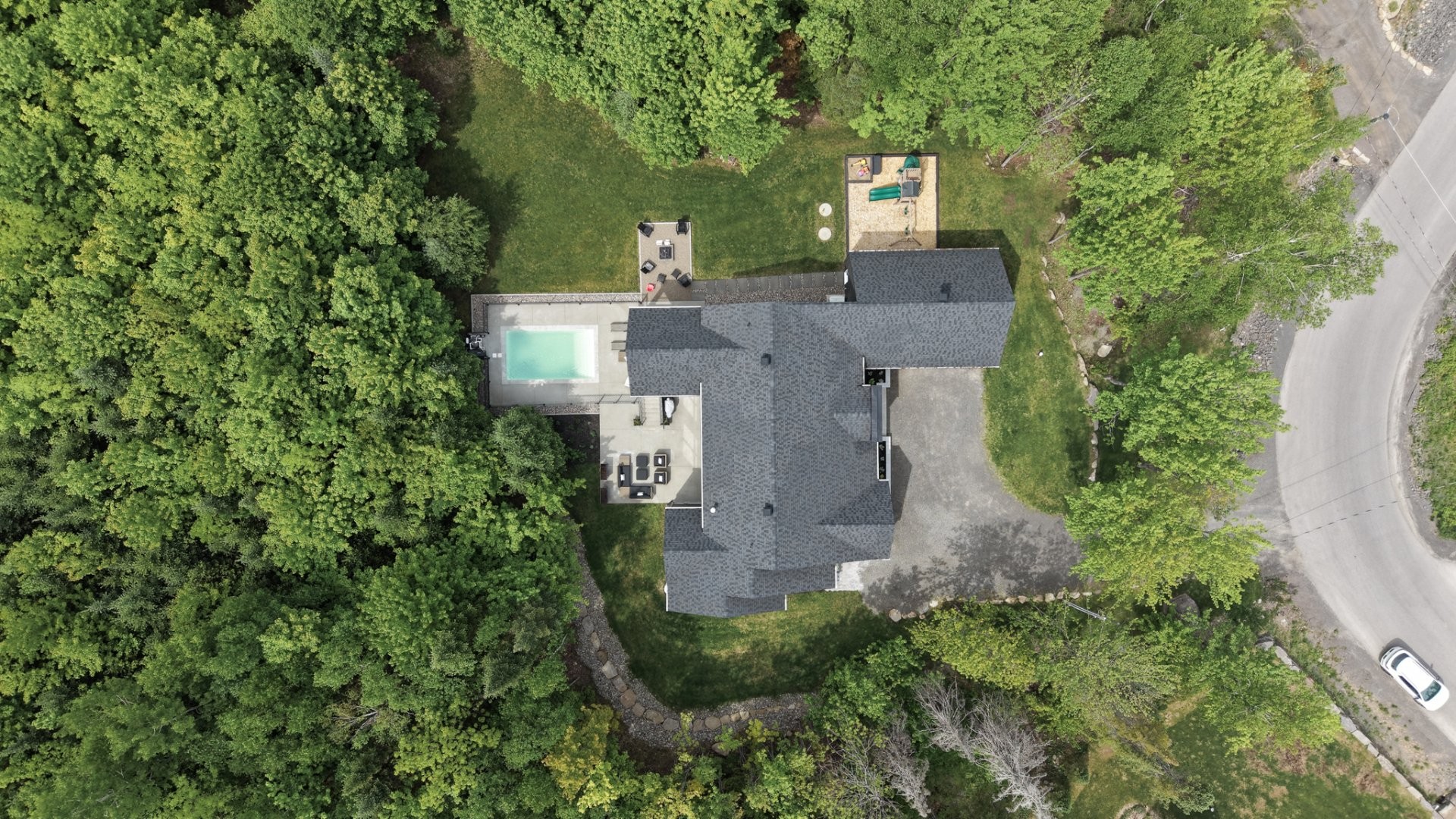 









7015


Ch. Marcil

,
Saint-Sauveur,




QC
J0R1R1

