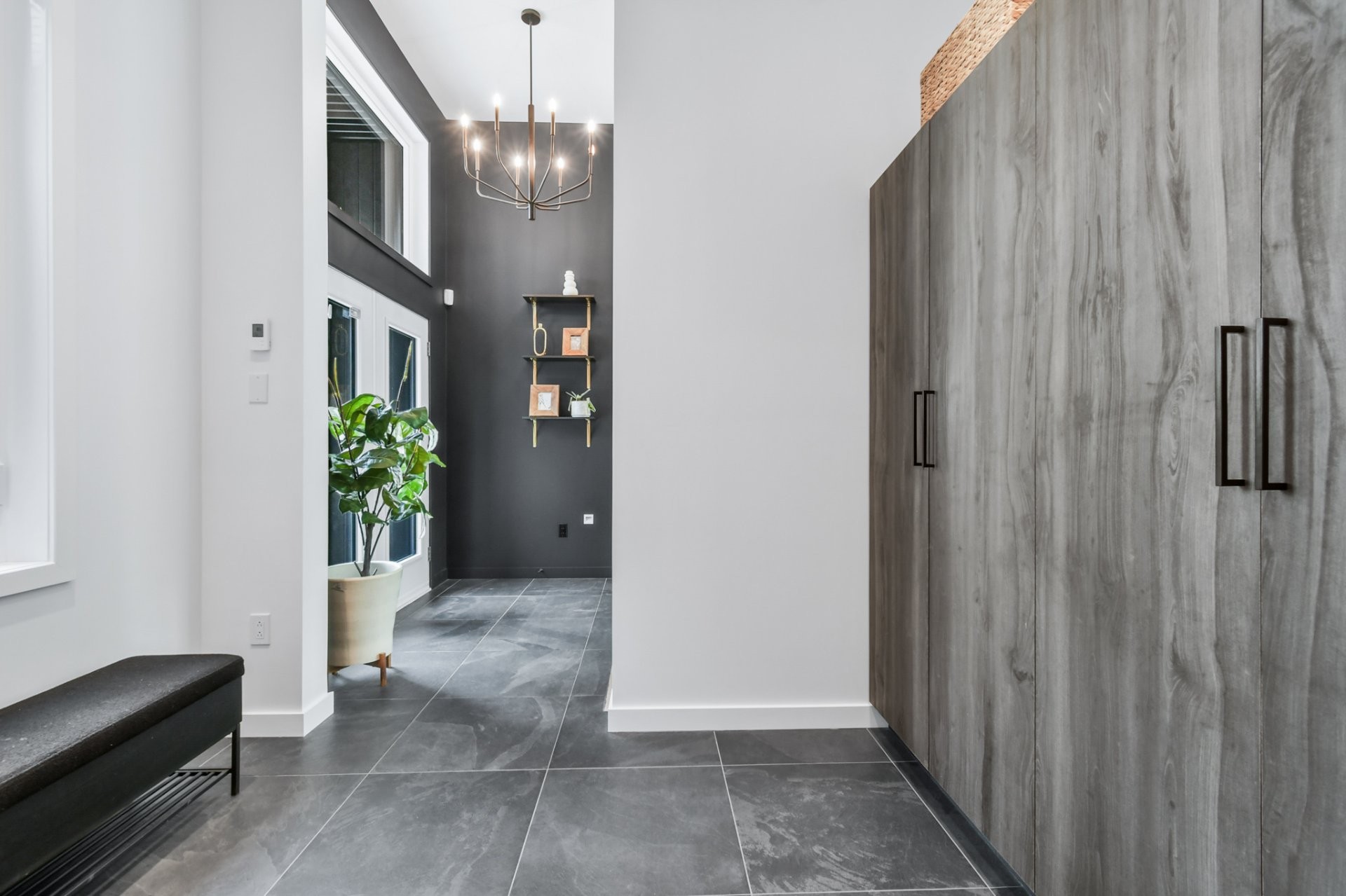 









7015


Ch. Marcil

,
Saint-Sauveur,




QC
J0R1R1

