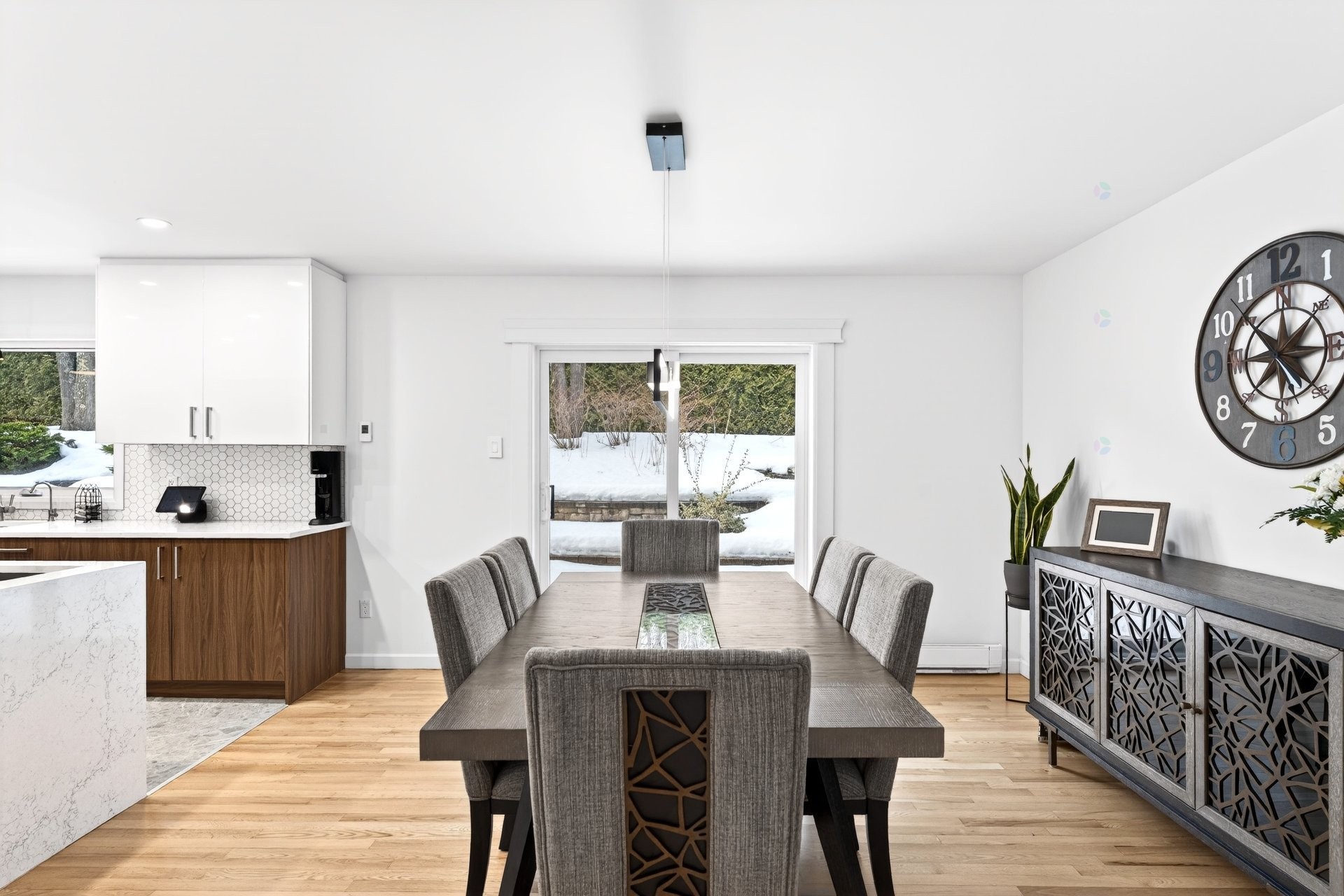 









3225


Rue Bel-Air

,
Sherbrooke (Les Nations),




QC
J1L1A9


